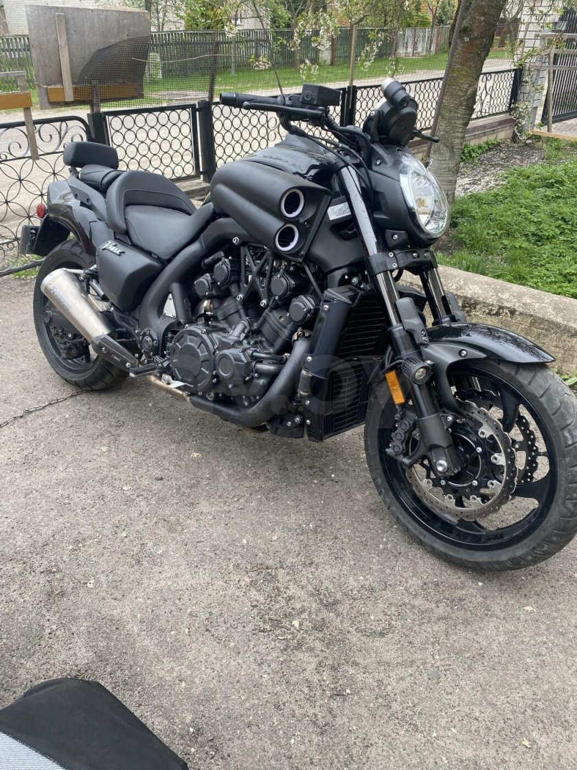 Yamaha v max 1700