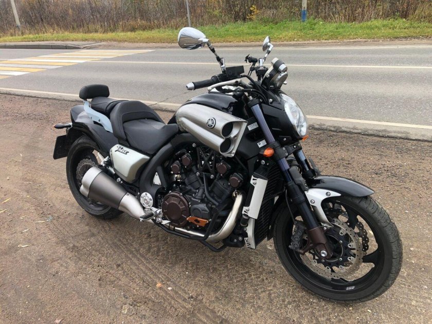 Yamaha Vmax 1700 frame