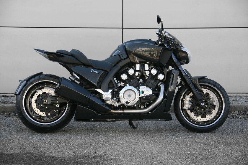 Yamaha v-Max 1700