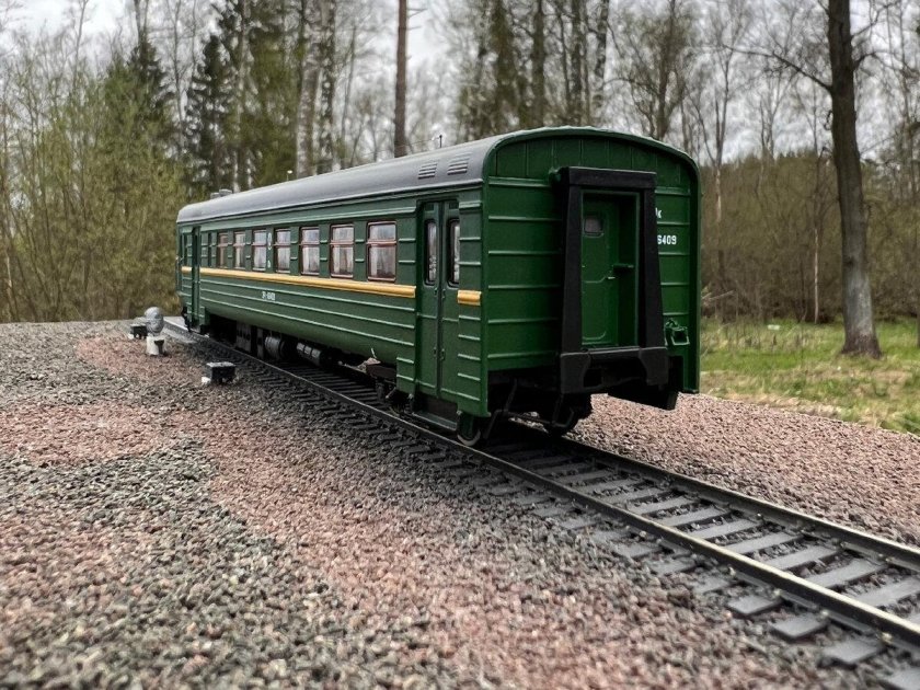 Головной вагон электропоезда