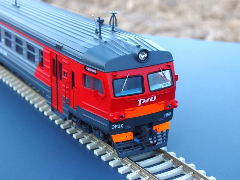 Головной вагон электропоезда