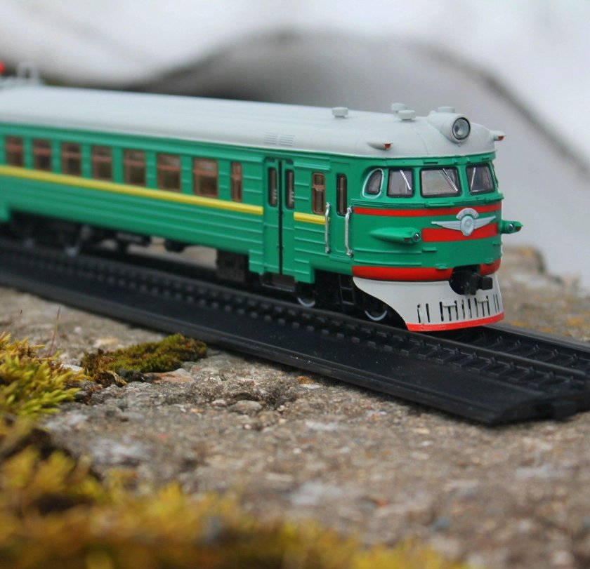 Игрушечный поезд электричка эр2 технопарк