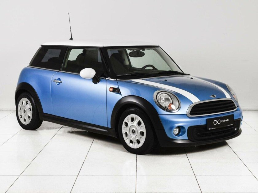 Mini Hatch one