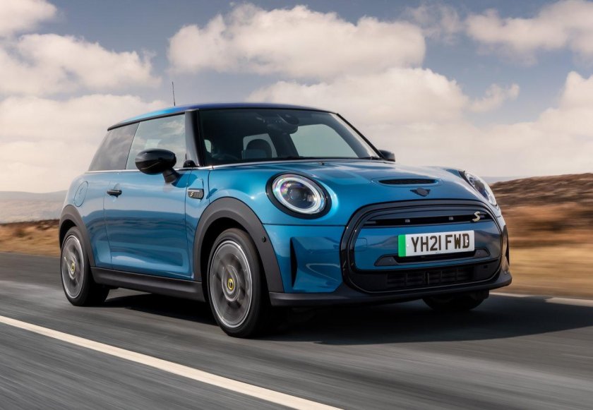 Мини Купер 2022 электрический