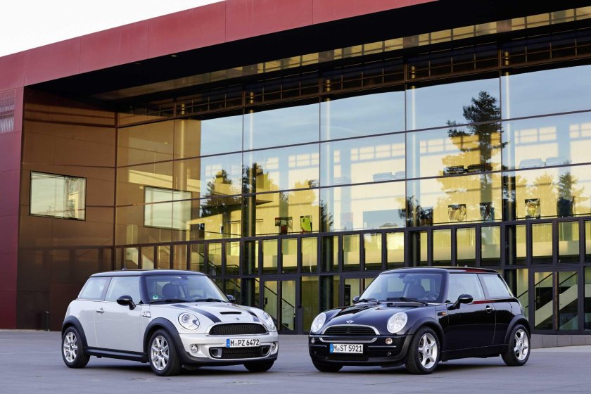 Мини Купер трехдверный