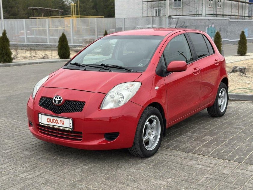 Toyota yaris ii 2008