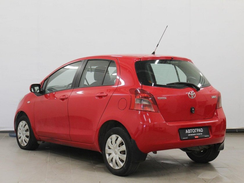 Toyota yaris 2007
