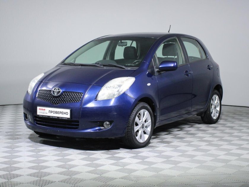 Тойота Ярис 2007