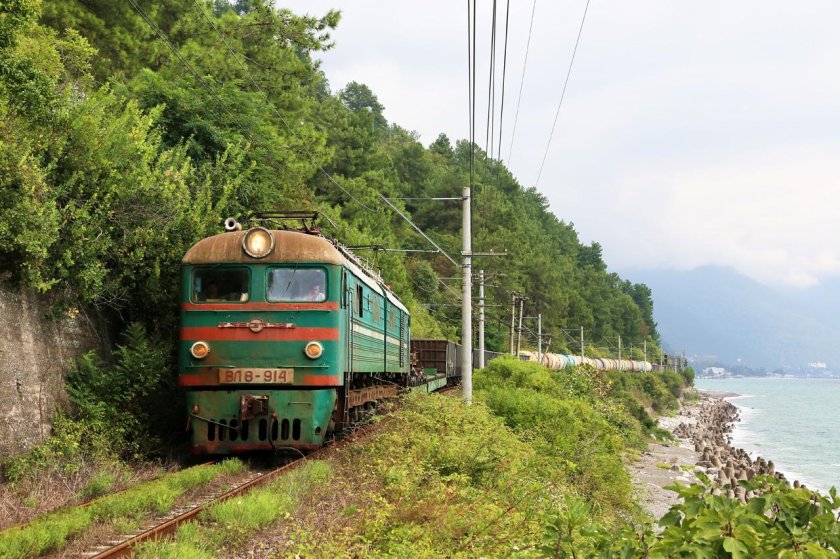Электровоз вл8 Абхазия