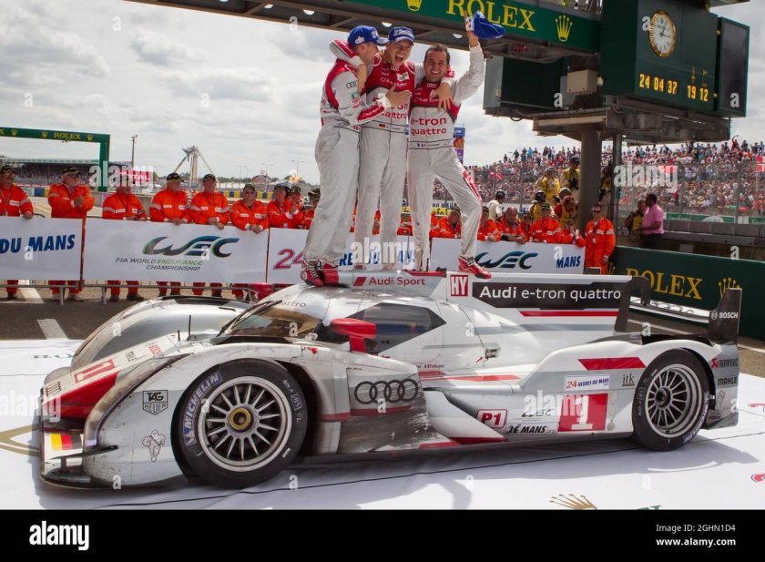 Audi r 18 e tron quattro
