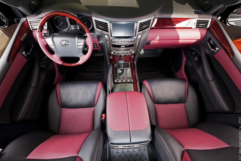 Lexus RX 2022 салон