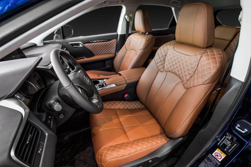 Коричневый салон Лексус rx300