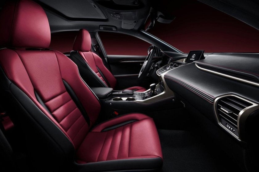 Lexus NX 200 салон