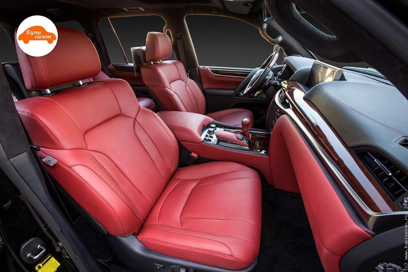 Lexus 570 красный салон
