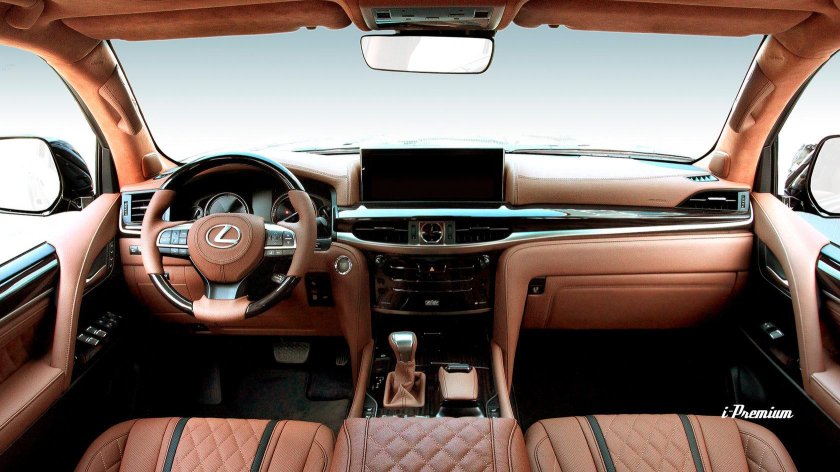 Lexus LX 570 светлый салон