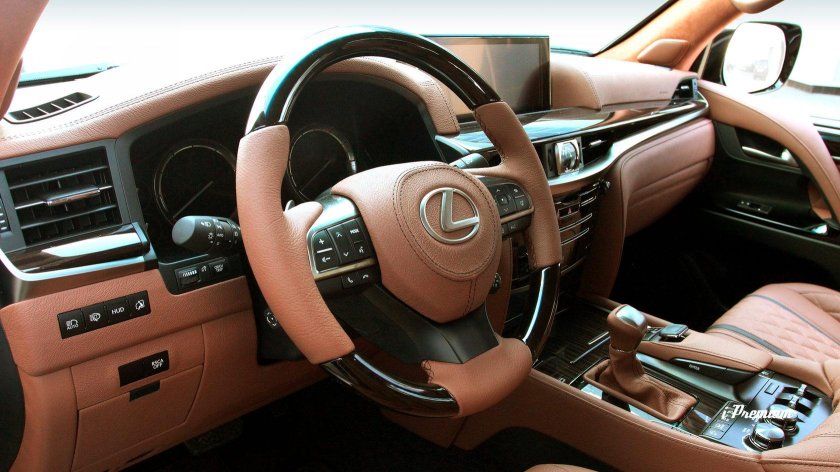 Коричневый салон Лексуса 570