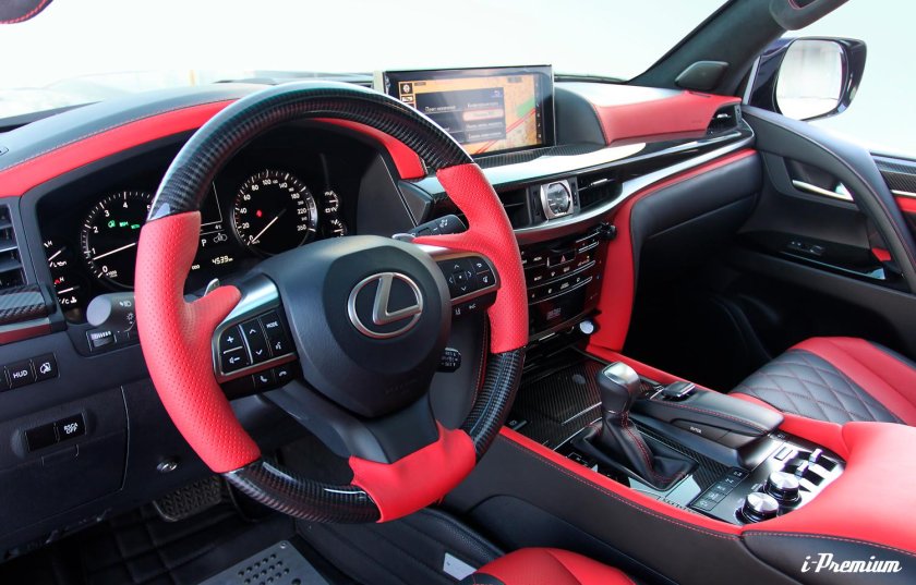 Lexus LX 570 красный салон