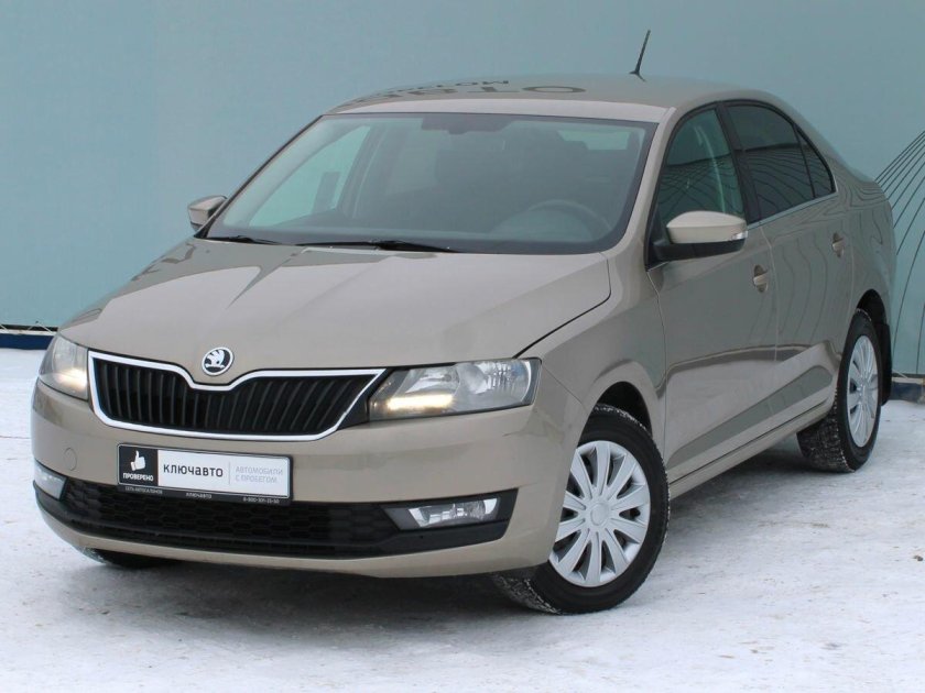 Шкода рапид 2018 года