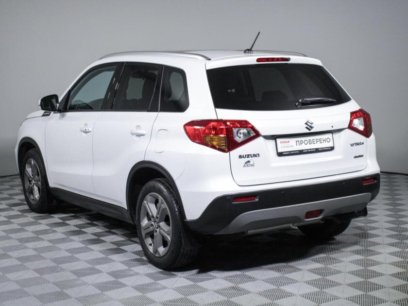 Сузуки витара 2018 серебристый