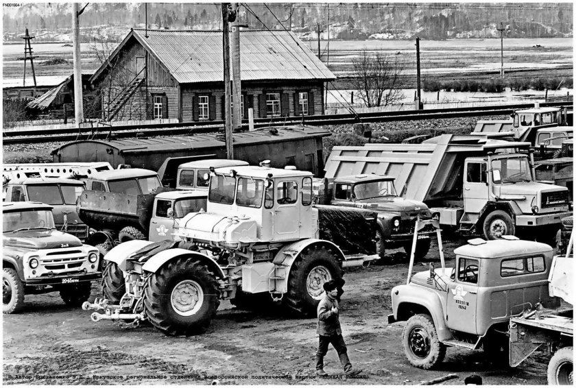 Магирус самосвал БАМ