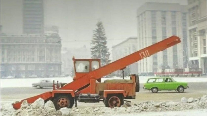 Снегопогрузчик ко-206