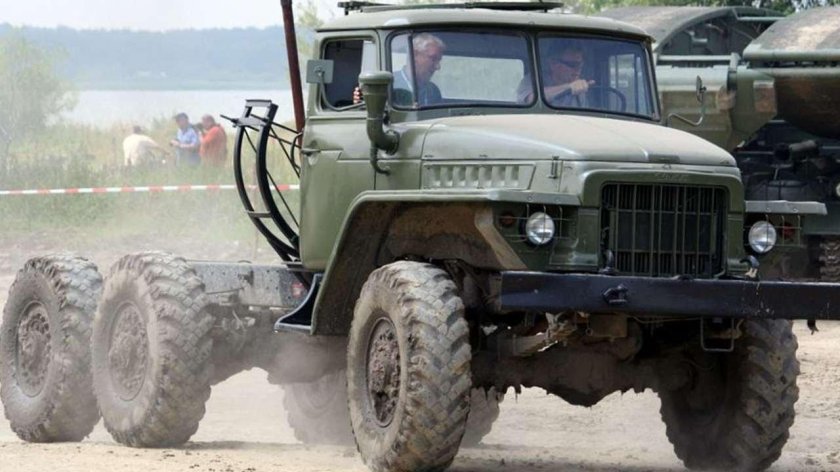 Урал-375 внедорожный