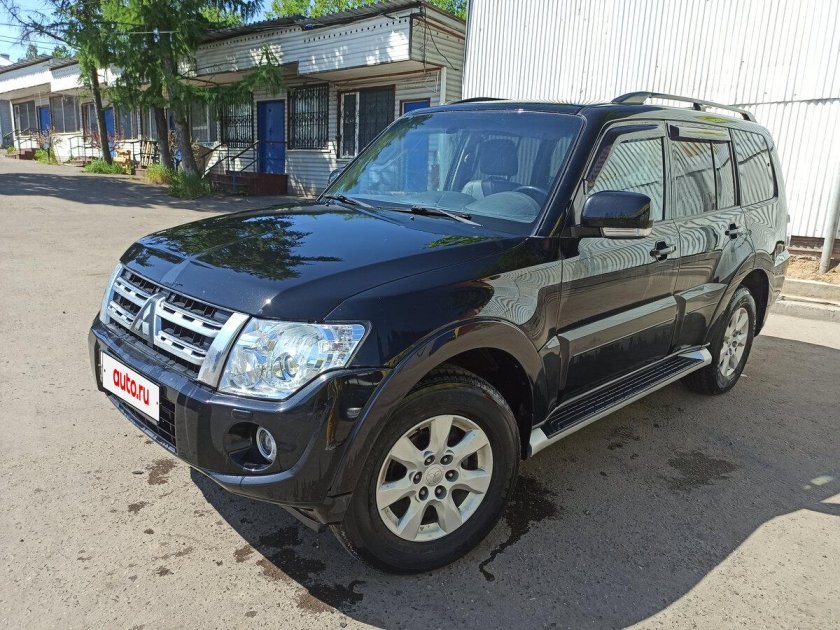 Митсубиси паджеро 2012