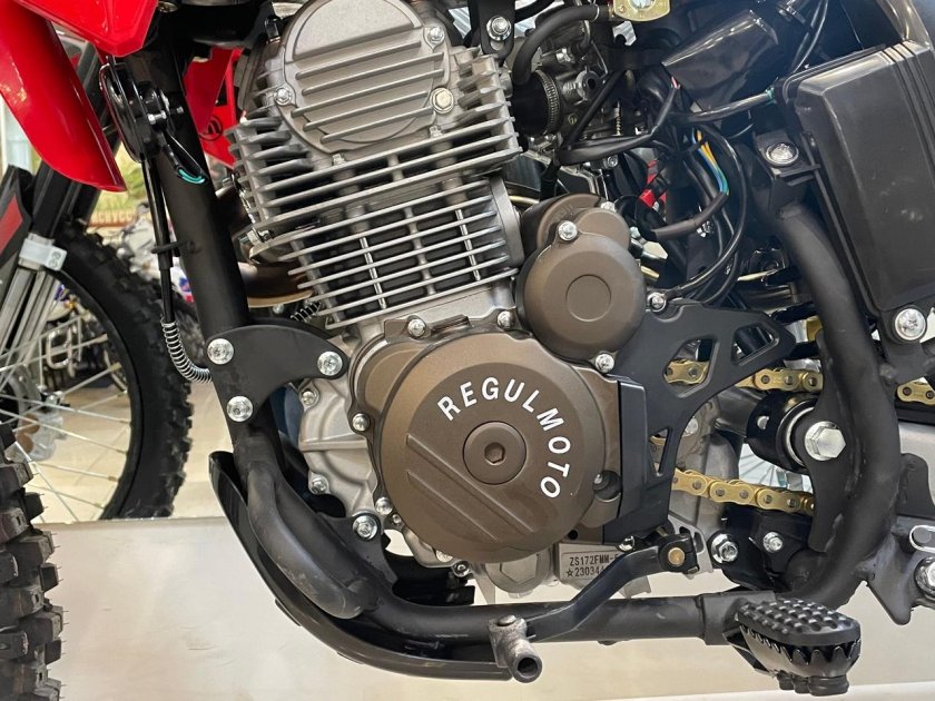 Мотоцикл Regulmoto Sport-003 PR