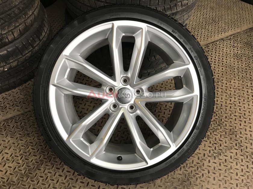 Спущенное колесо Audi q5 зима