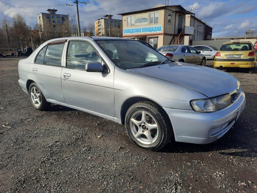 Ниссан Пульсар 1998