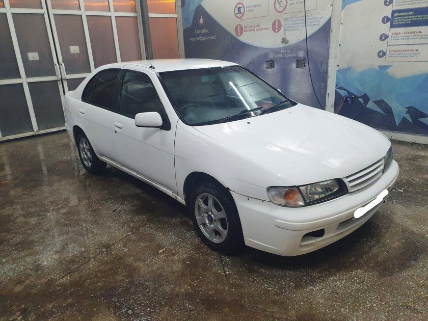 Ниссан Пульсар 1998