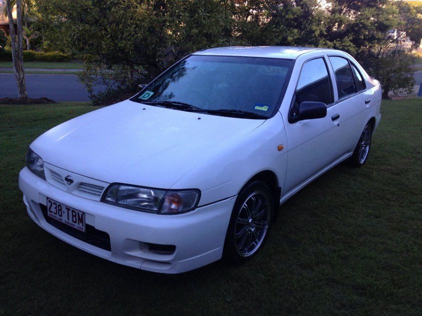 Ниссан Пульсар 1997