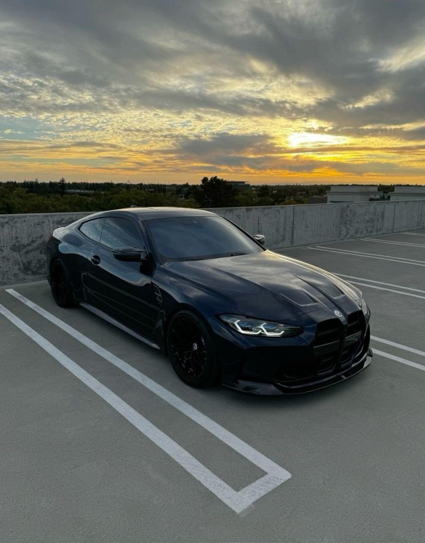 Bmw m 4 competition package