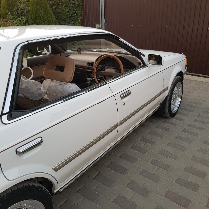 Ниссан лаурель 1988