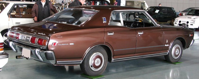 Nissan Gloria 1975
