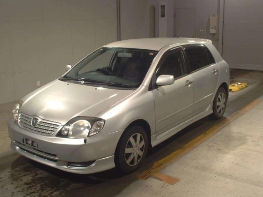Toyota corolla fielder 2001