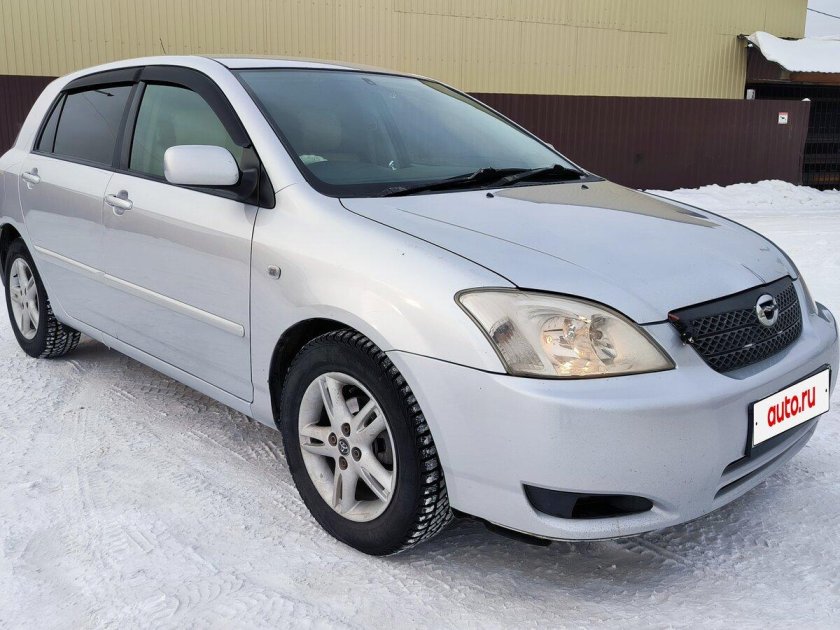 Тойота королла 2003