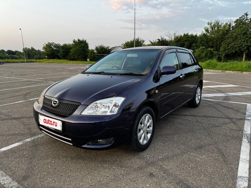 Тойота королла 2005 хэтчбек