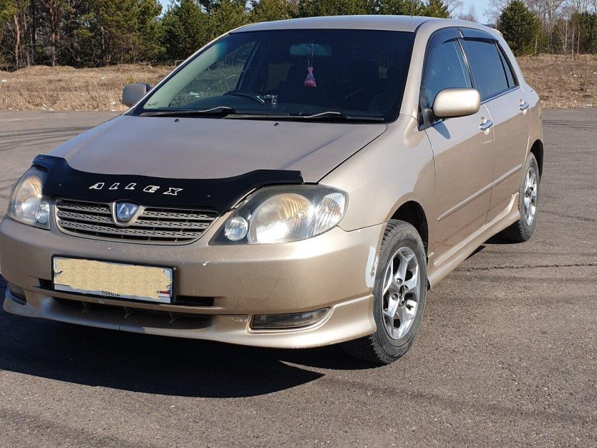 Toyota Allex 2001