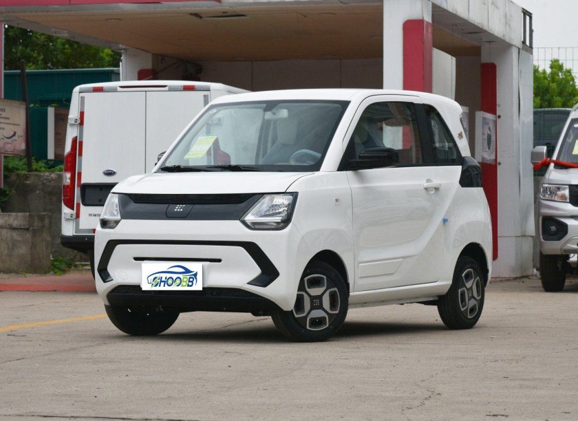 Автомобиль dongfeng