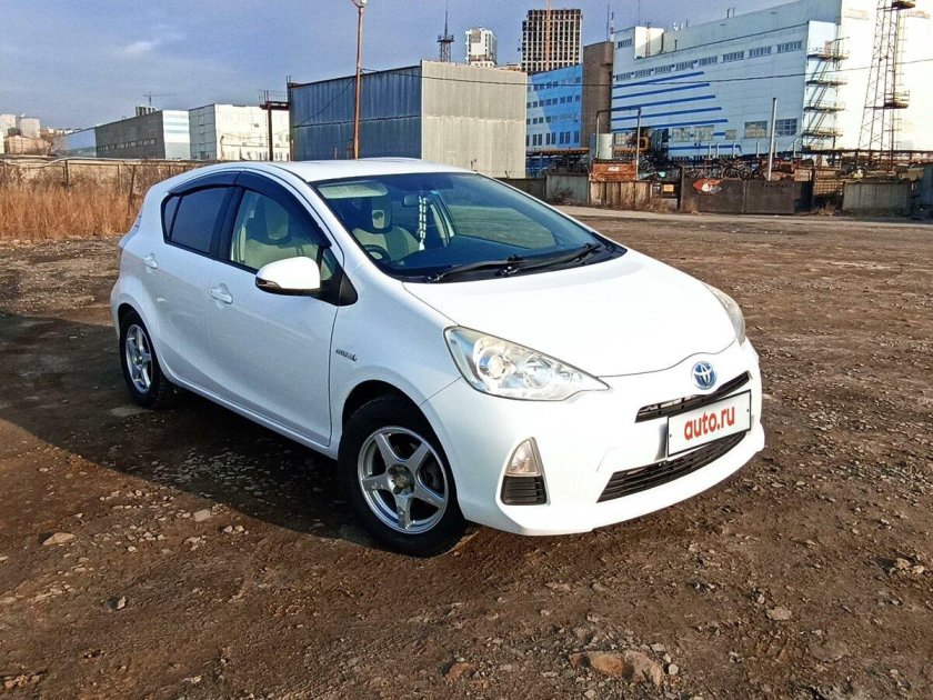 Toyota Aqua 2019 фото