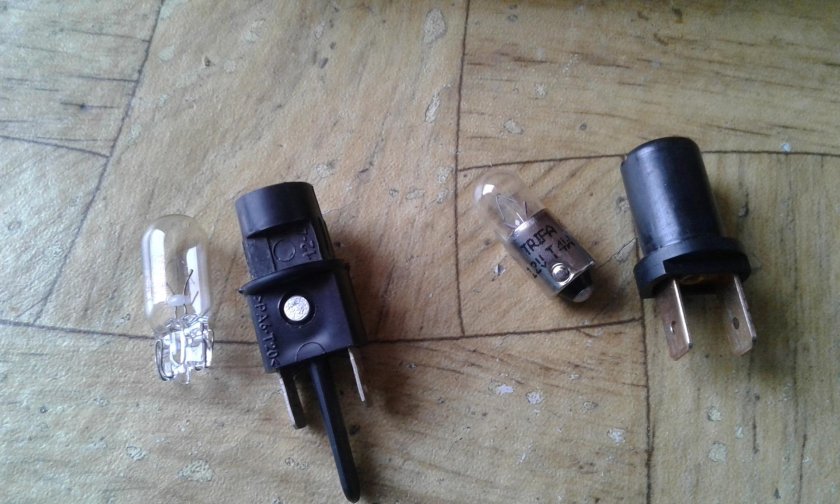 Лампочка поворотника Ауди 80 б3