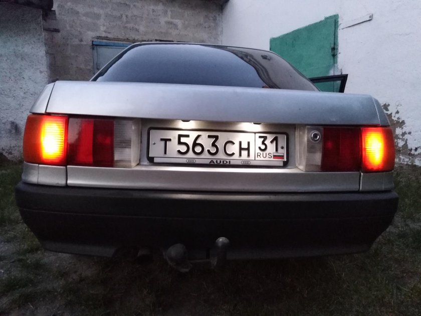 Противотуманки Ауди 80