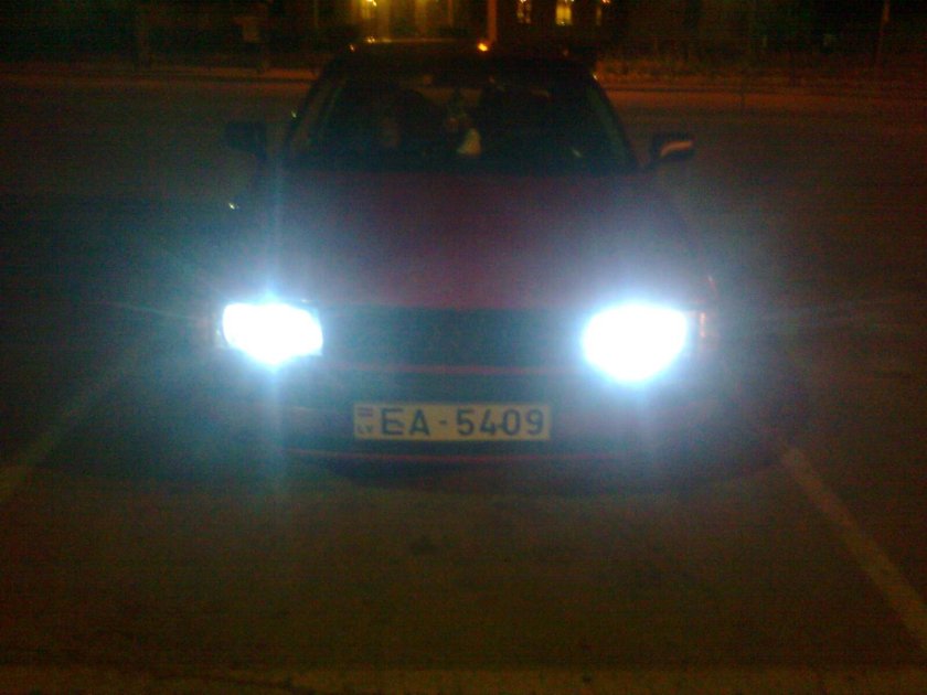 Audi 80 габаритная лампа