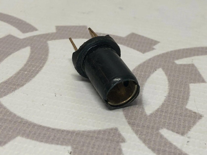 Патрон лампы 443941156