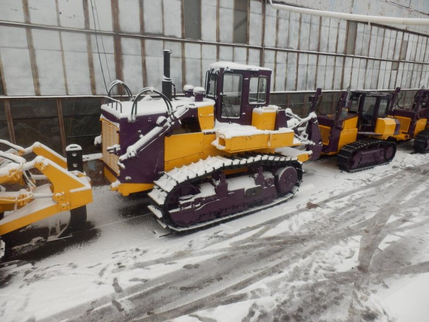 Бульдозер ЧЕТРА т35