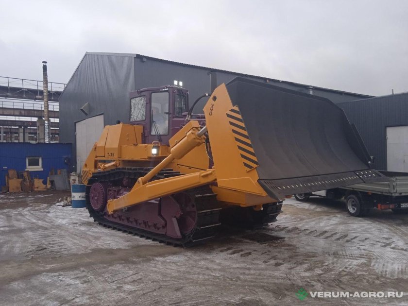 Бульдозер т-25.01ябр-1