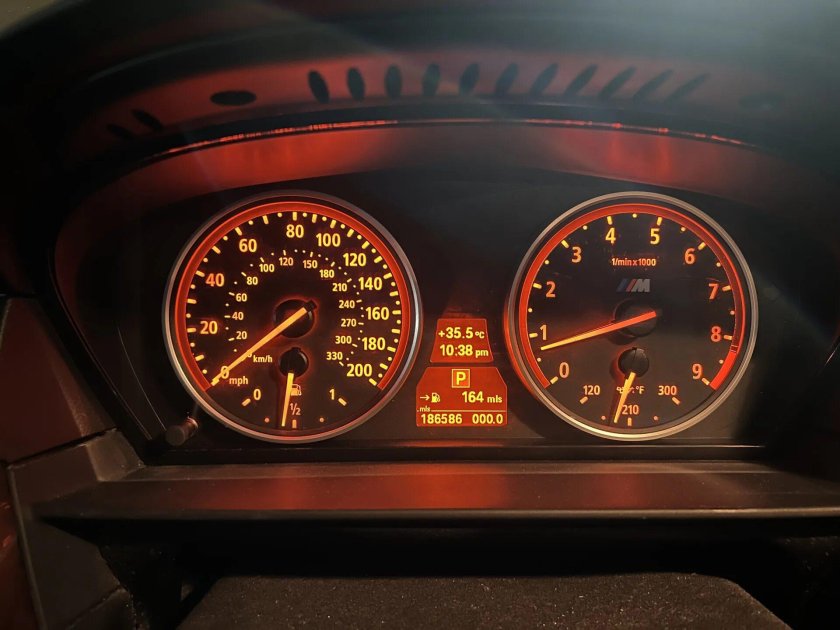 BMW 3 спидометр