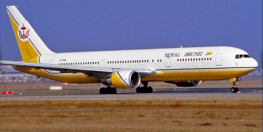 Boeing 767 brunei airlines