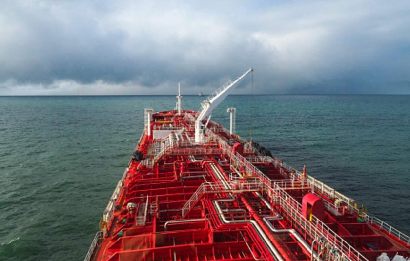 Нефтяной танкер